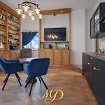 Apartment Myd - The Jules Verne *