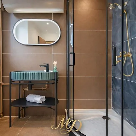 Apartment Myd - The Jules Verne *